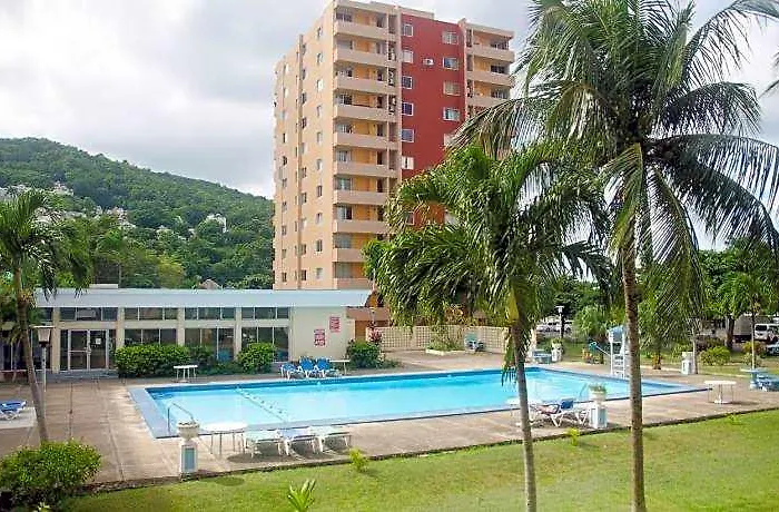 Turtle Towers Ocho Ríos